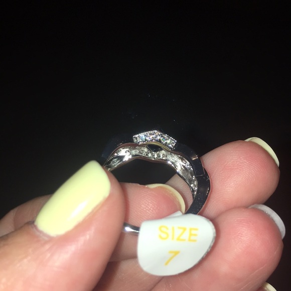 Blue ombré crystal Ring - Picture 4 of 5